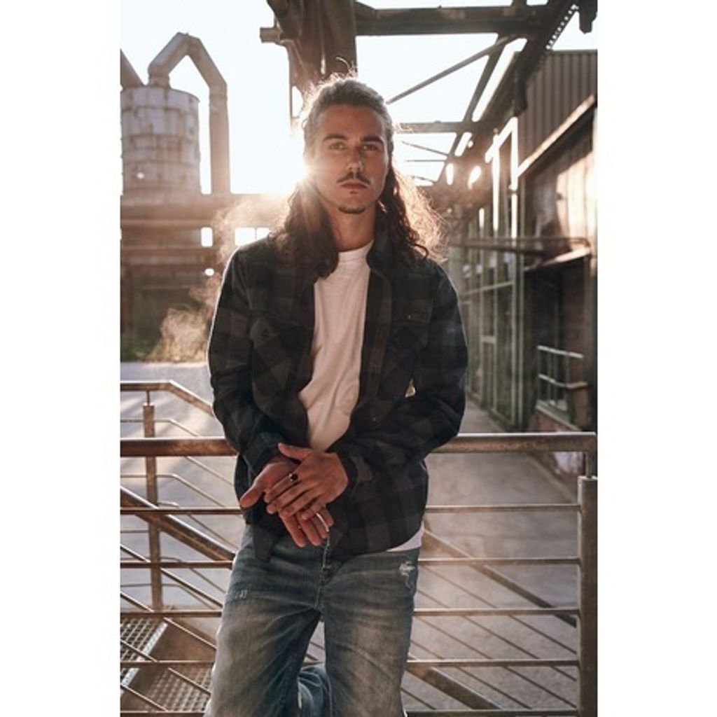 sg-11134201-23010-8ficjwxfj4lvd4