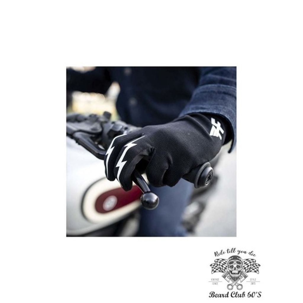 8f88e5b80f4e6e8a941d55ee3fe7826b