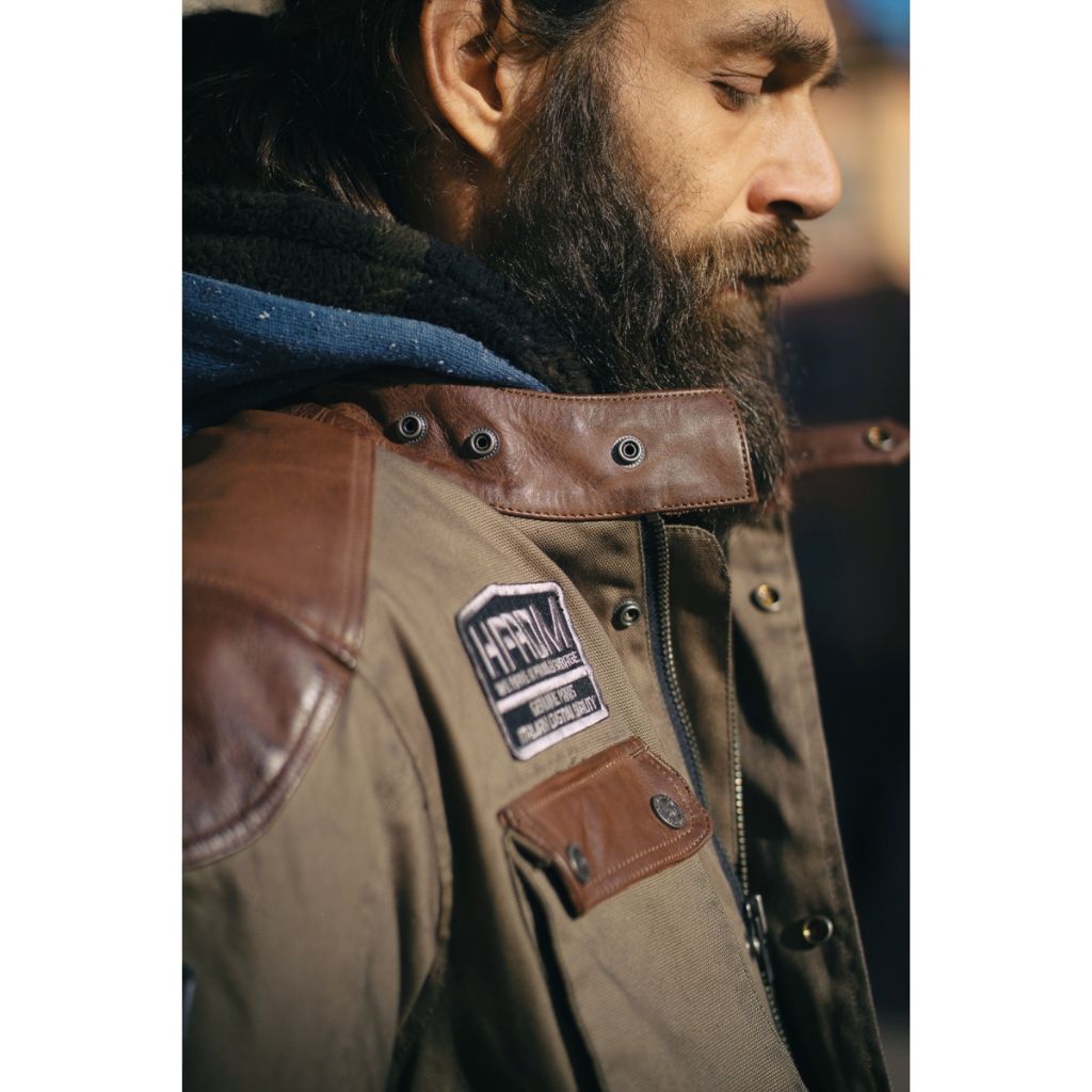 tw-11134207-7qukx-lesgdk5gk0g774