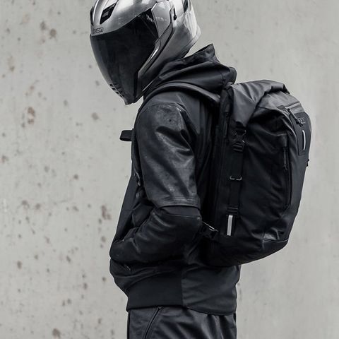 tw-11134201-7qul1-li2re7tfxsj819