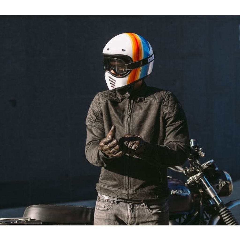 tw-11134201-7qul7-lkaw37farz4me7