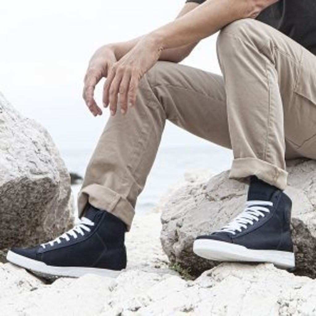 tw-11134201-7quky-lir2f6j3f77m03