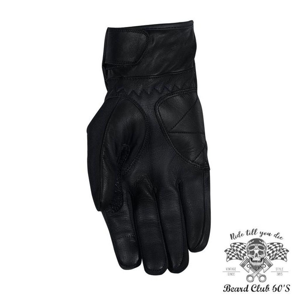 a37ebcfdee9d03124e7d01ad876568ce