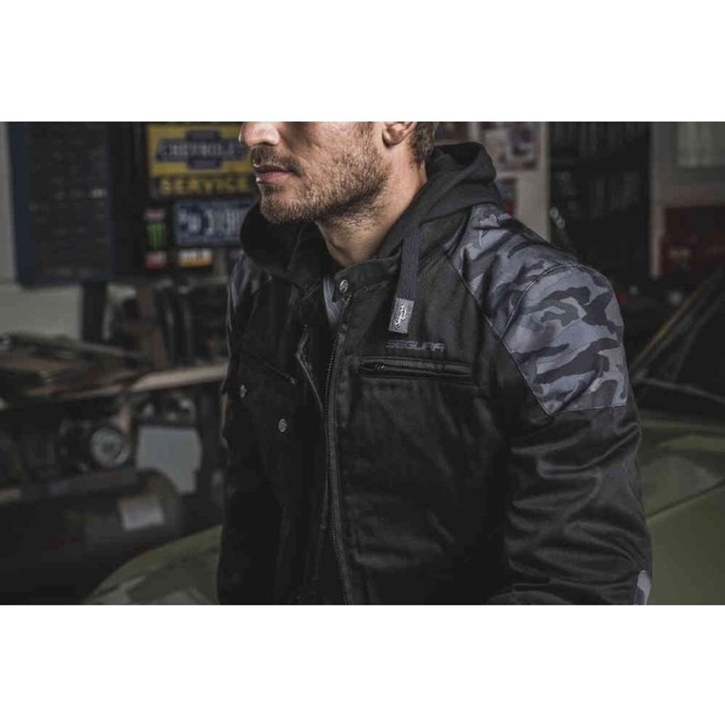 7b770ef18cdc6a85e8b20fd9b32cae7e