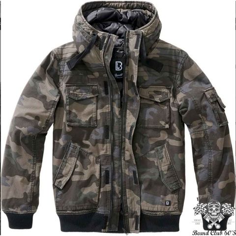 tw-11134207-7rasd-m3op22qgj6ze5d