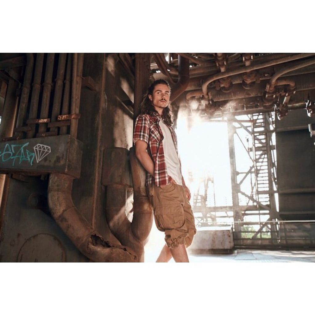 416ef1896c637416b836aeaaab429792