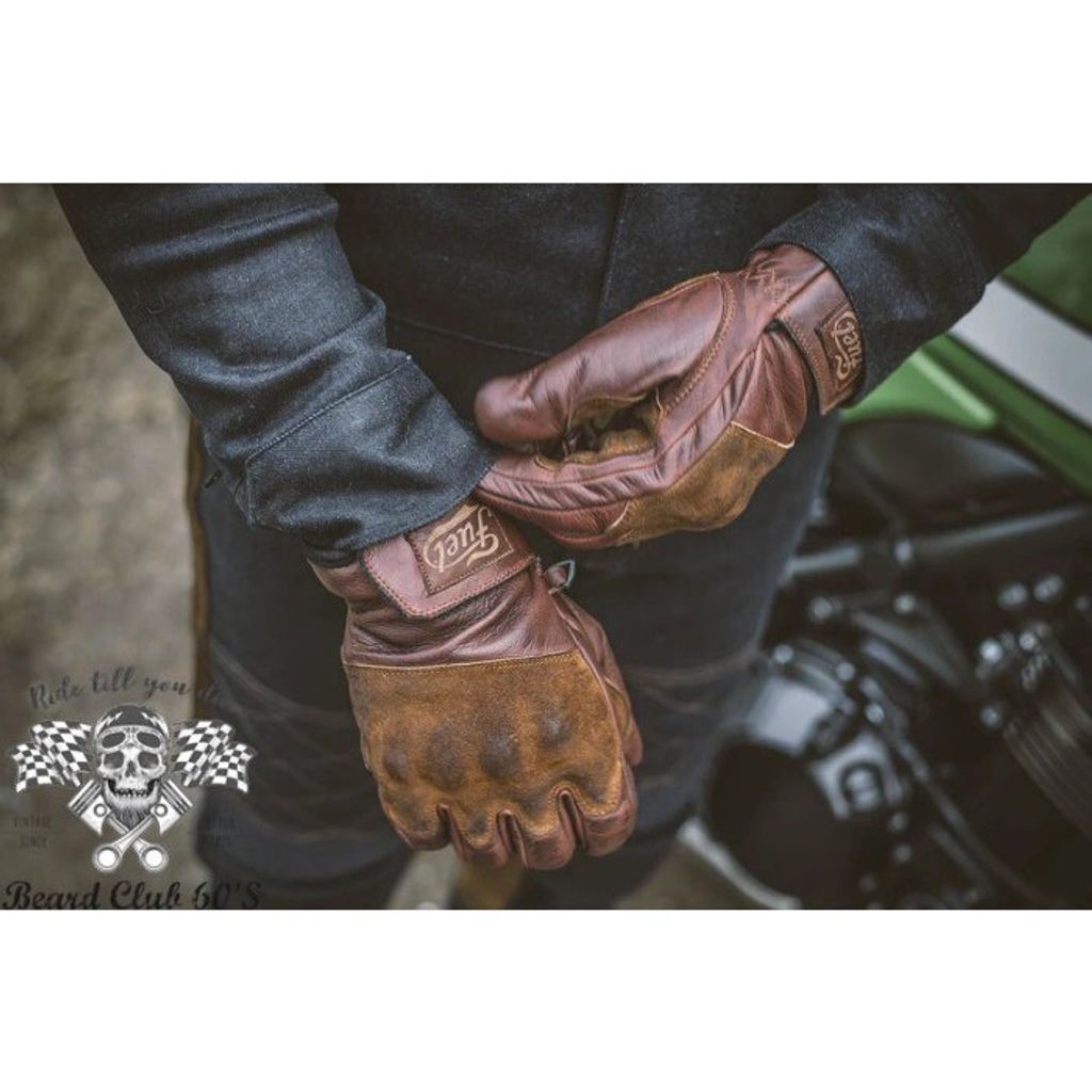 b7d7521e2ebe0d18fe0cd2afaae46444