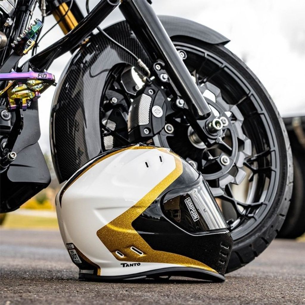 tw-11134201-7qul1-li7g4feoi9mq8c