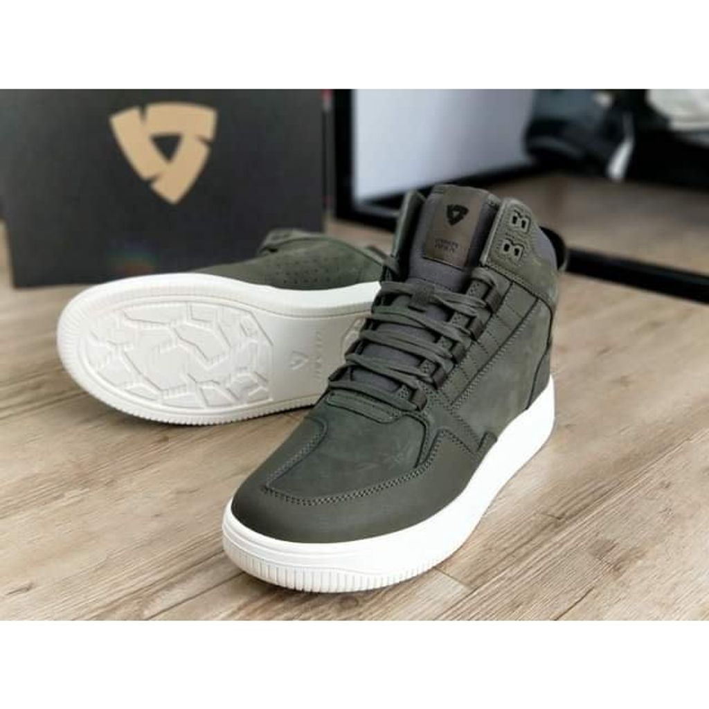 c8173f316c29fd1c78c6897ded688660