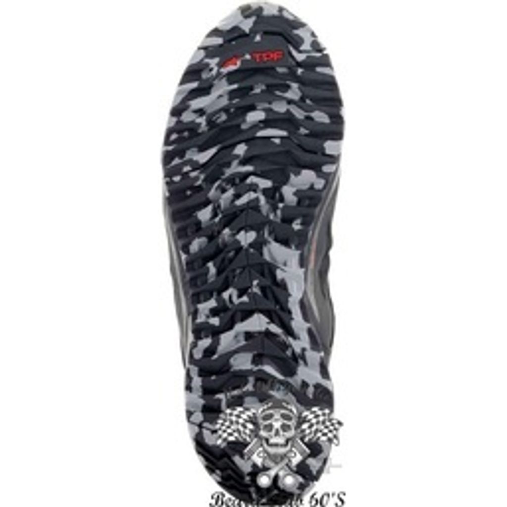 tw-11134201-7r98p-lo6t5xgy1hdua0