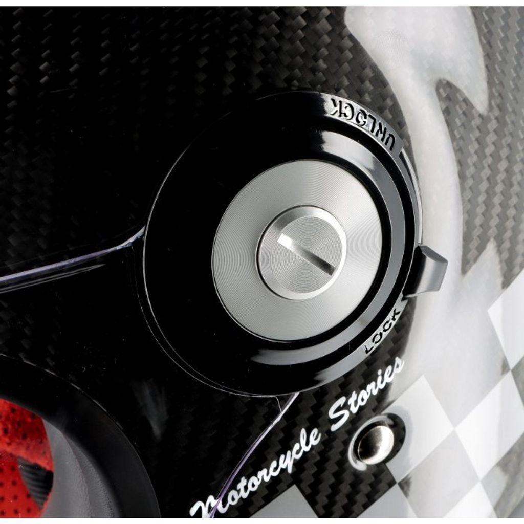 tw-11134201-7r98z-lnr7qxhwn2fx0d