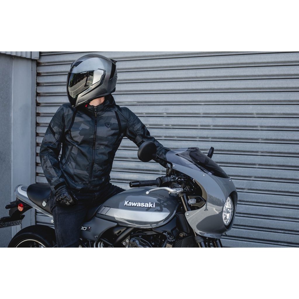 sg-11134201-22100-83hkqq04e8ivff