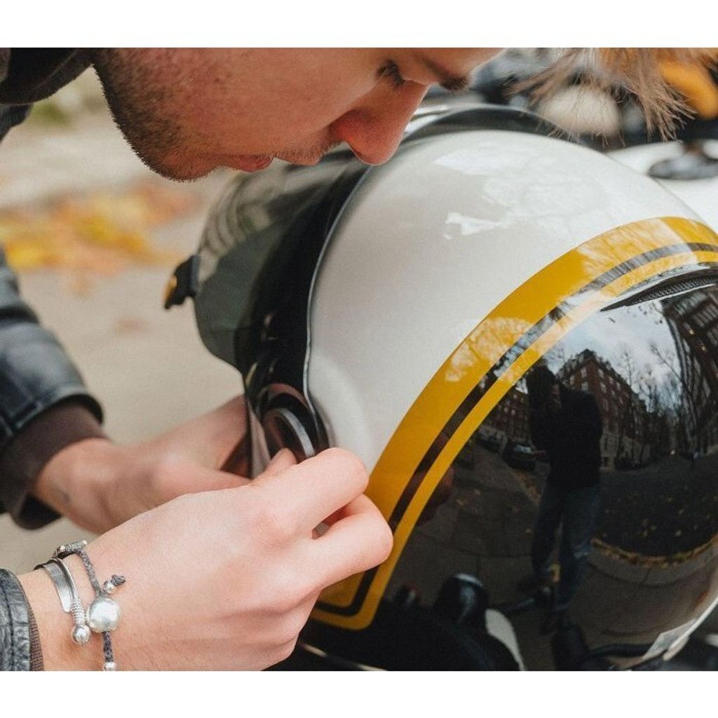 tw-11134275-7rbk3-m9u2w0p39zo275