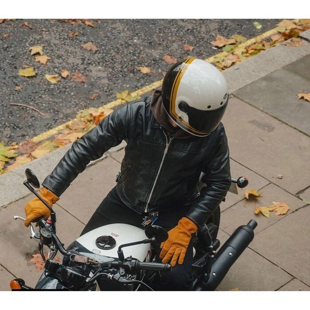 tw-11134275-7rbk5-m9u2w0tj3jdz0f