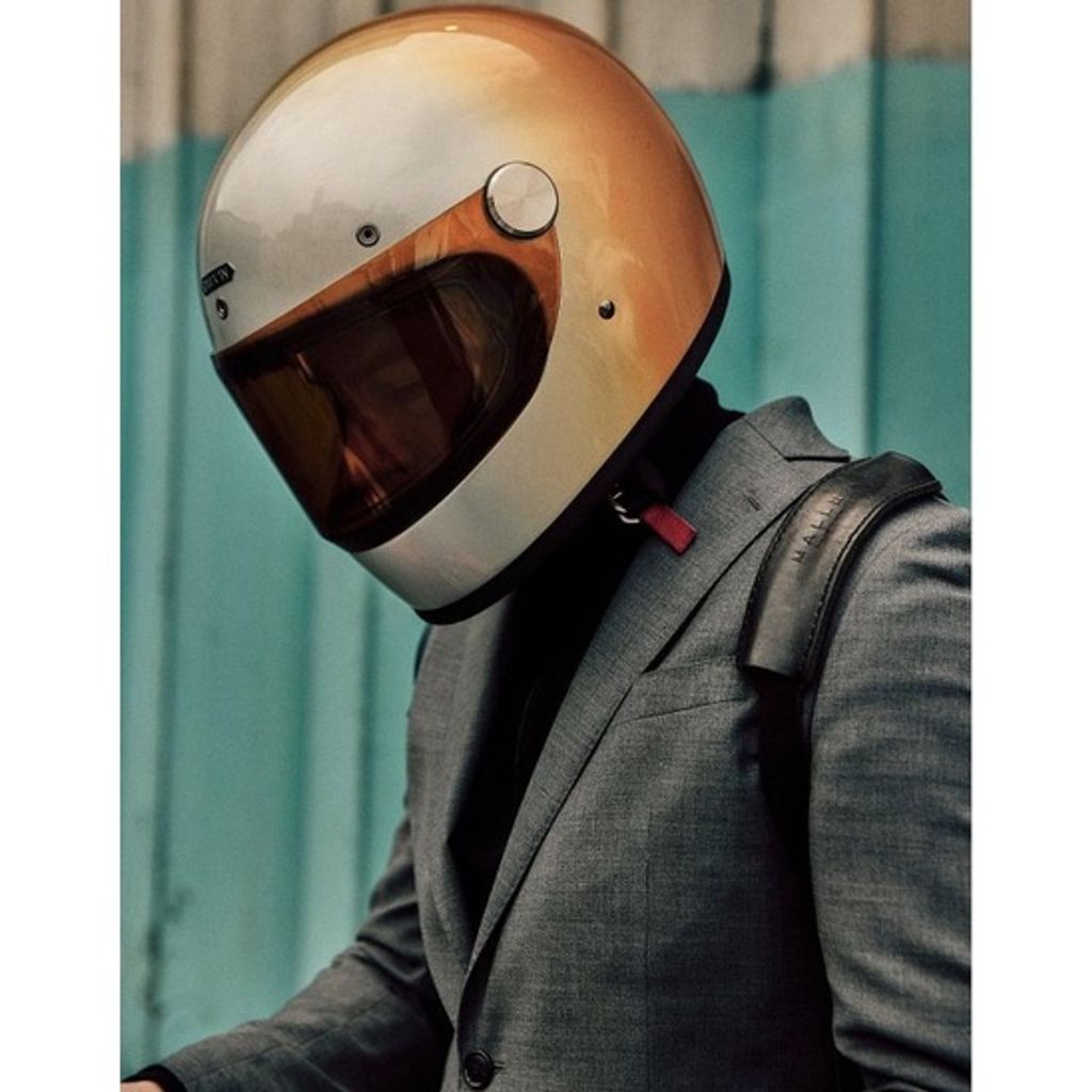 tw-11134275-7rbk1-m9ll7cuezu4957