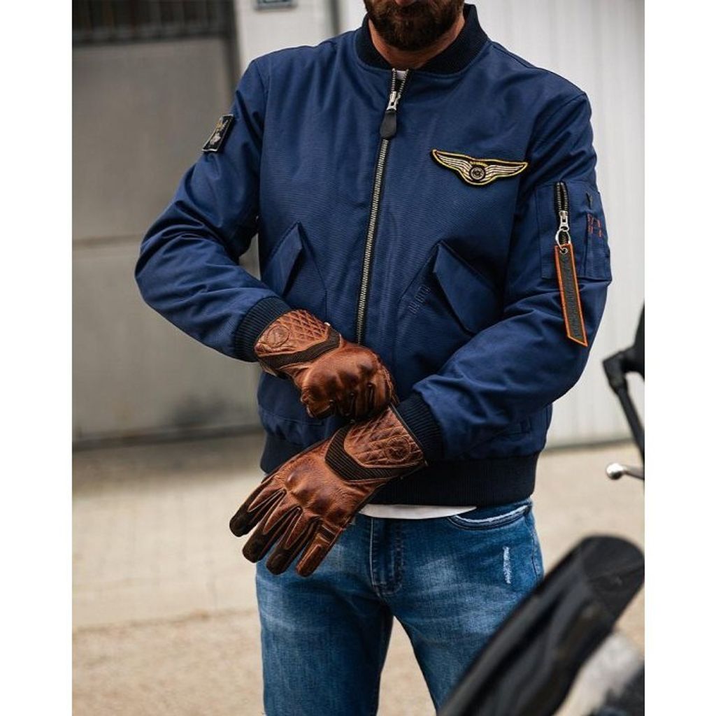 tw-11134201-7rbk7-m81q5yta84zd01