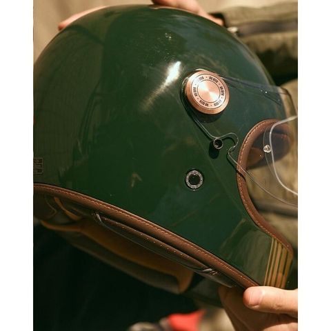 tw-11134201-7rbk2-m7kn4x0d2h62b2