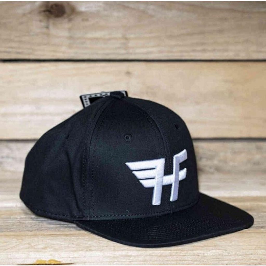 tw-11134201-7rbk2-m7hofd62abay8d