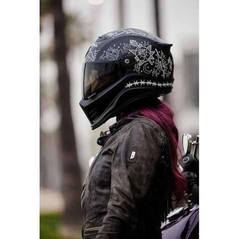 tw-11134201-7rbk6-m73pz5avbaea1d