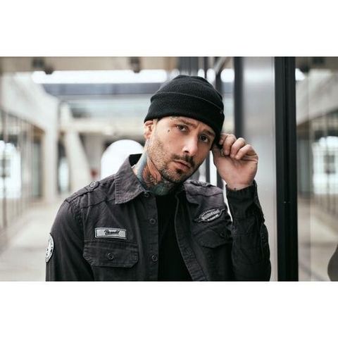 tw-11134201-7rbk2-m6o0sjhtvx33ad