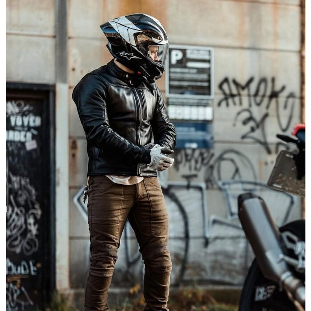 tw-11134201-7rash-m68arxruuydy01