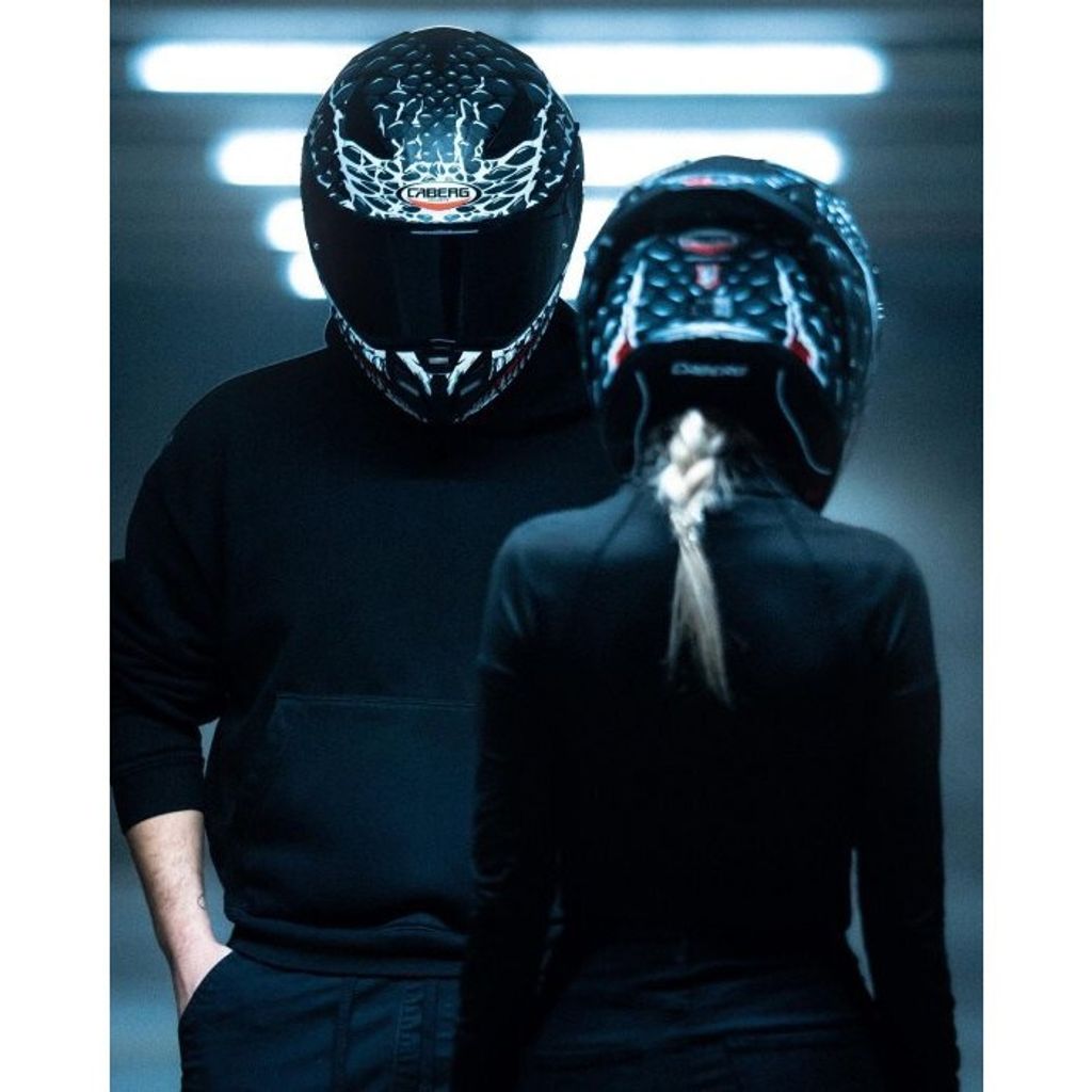 tw-11134201-7rash-m4em6e8m0xsb4a