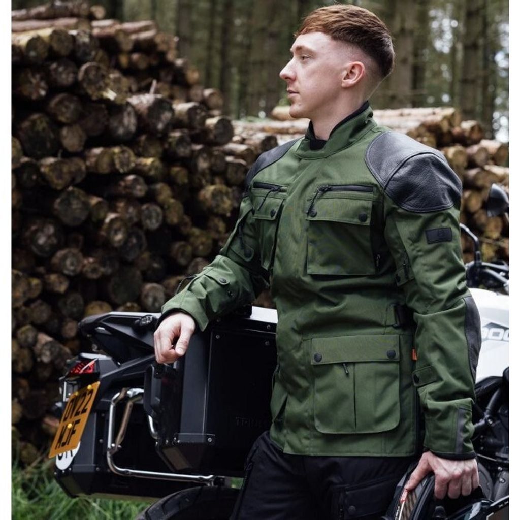 tw-11134201-7ras8-m59zxuu8q7sxec