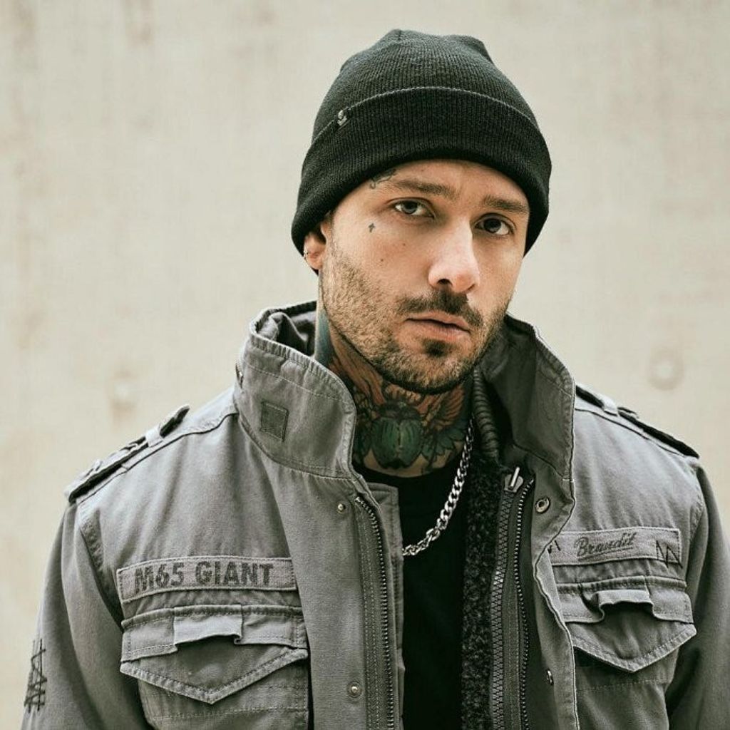 tw-11134201-7ras9-m3yygmc3ie7b99