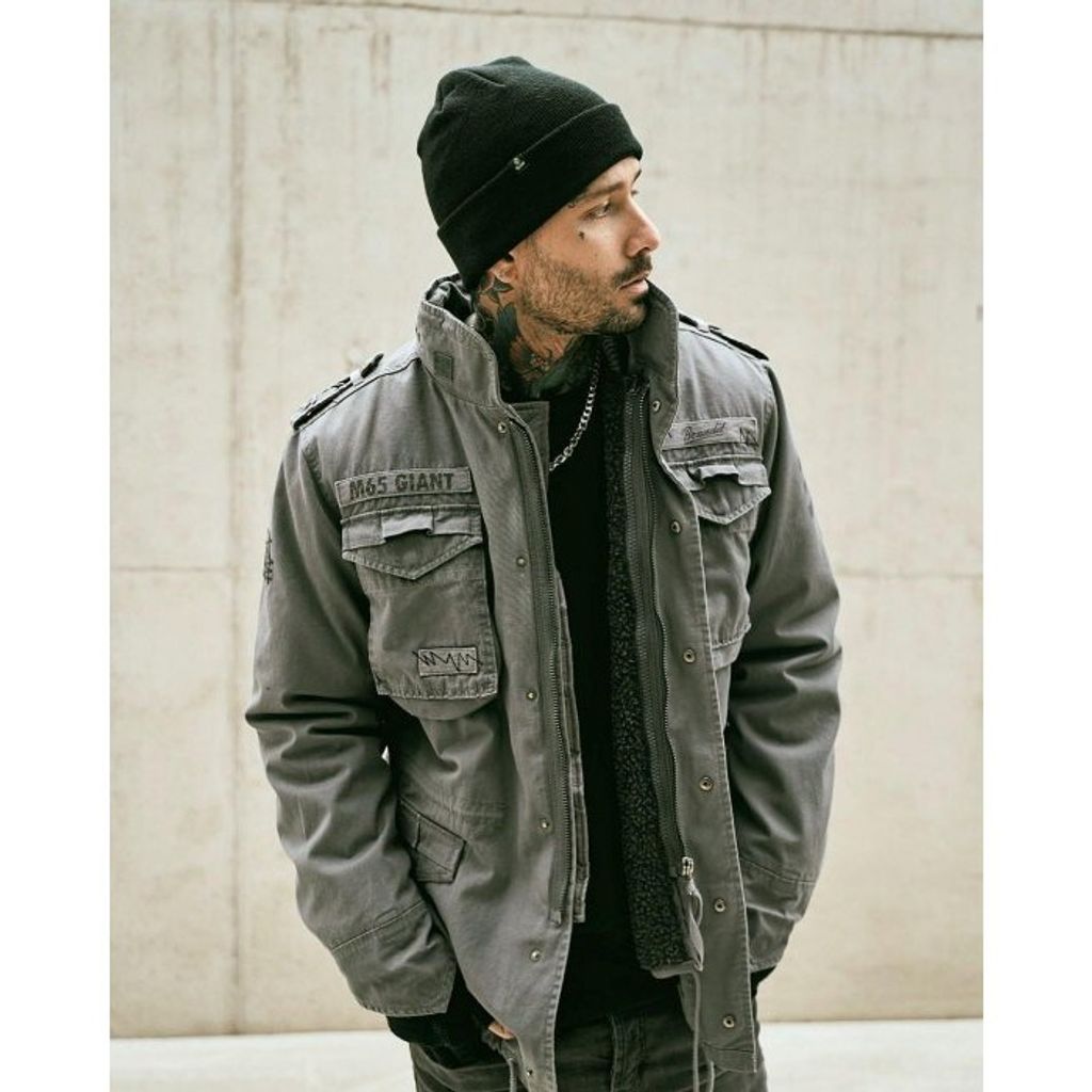 tw-11134201-7rasd-m3yygoaajfy815