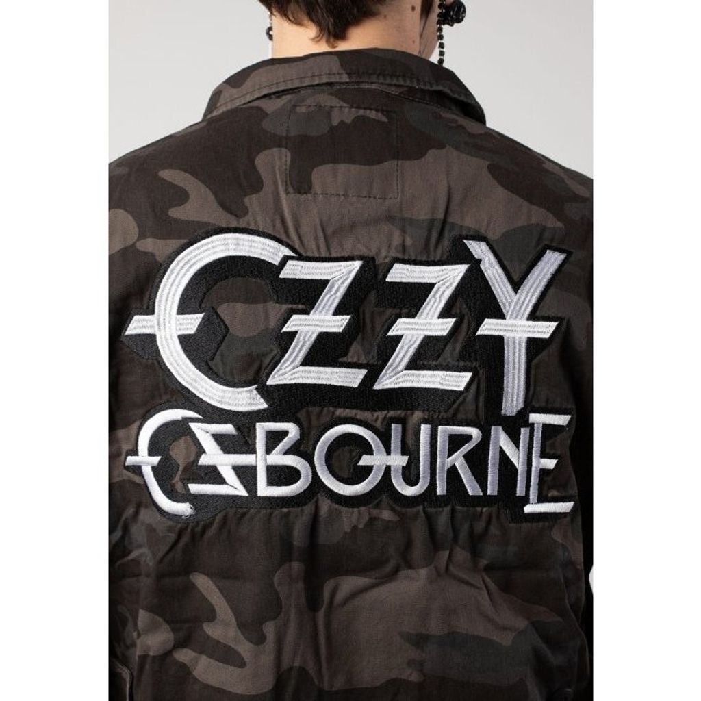 tw-11134201-7rasi-m15fvynreml43c