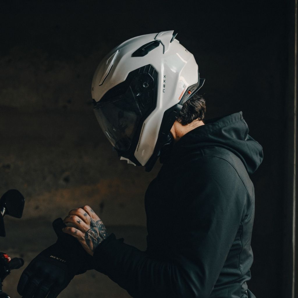 tw-11134207-7ras8-m2mbog2p002zf6