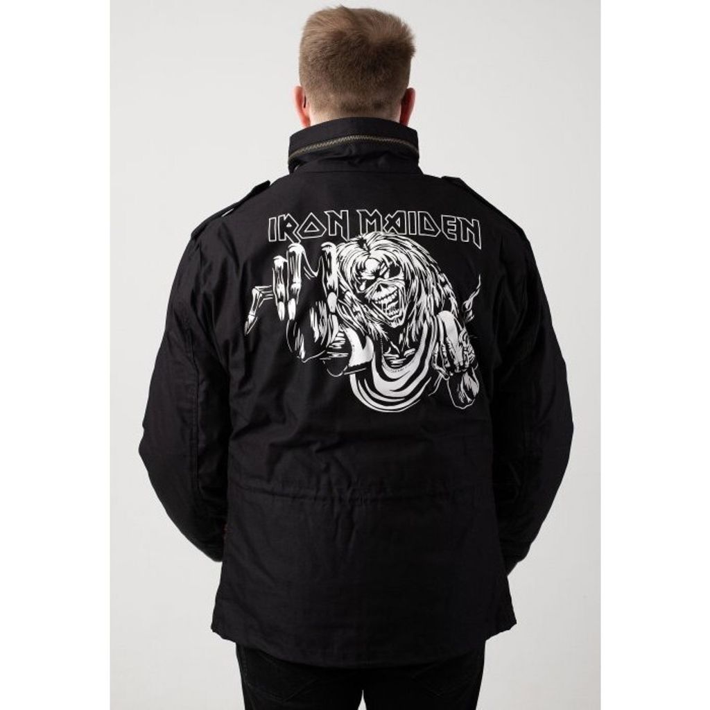 tw-11134201-7rash-m15fv1snhyoof4