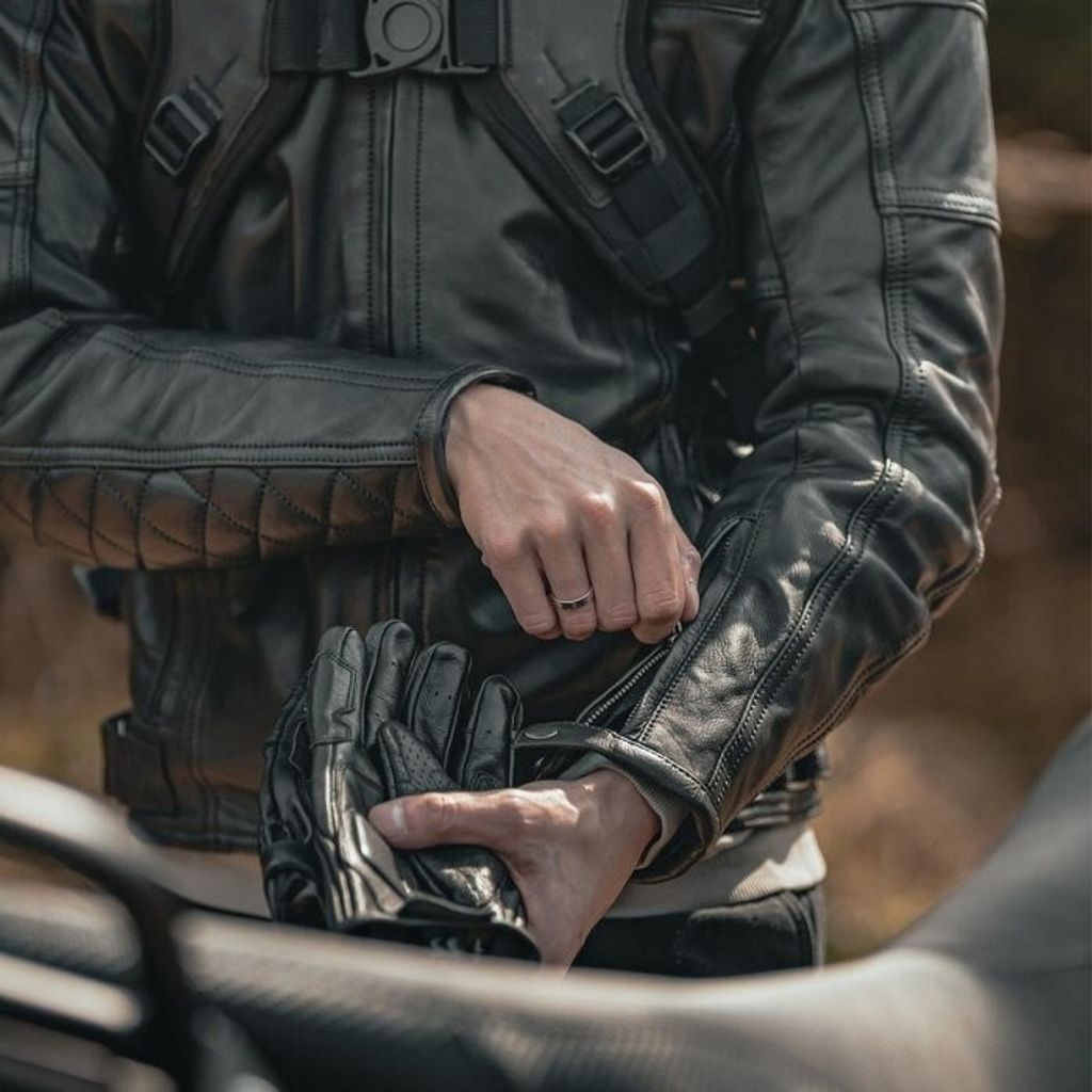 tw-11134201-7r98s-lutbassz2j8z62