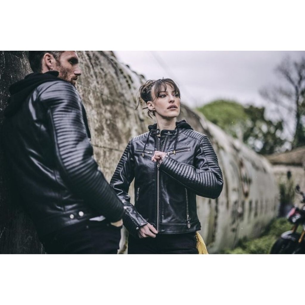 tw-11134201-7rasd-m34zni7cbfbob7