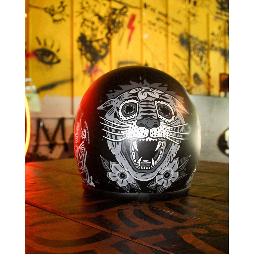 tw-11134201-7r98t-lzrbsmzkzzzoeb