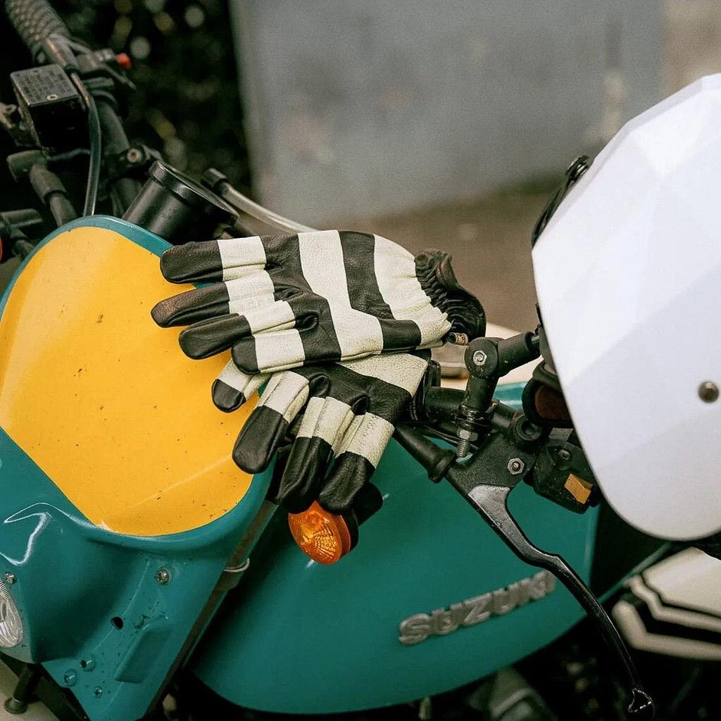 tw-11134201-7r98r-m0be21su0wdj35