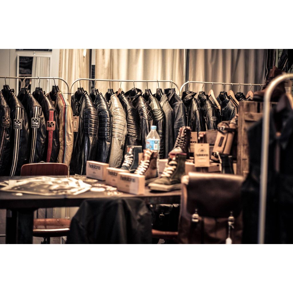 tw-11134201-7r98t-lzvtsev3k7as07