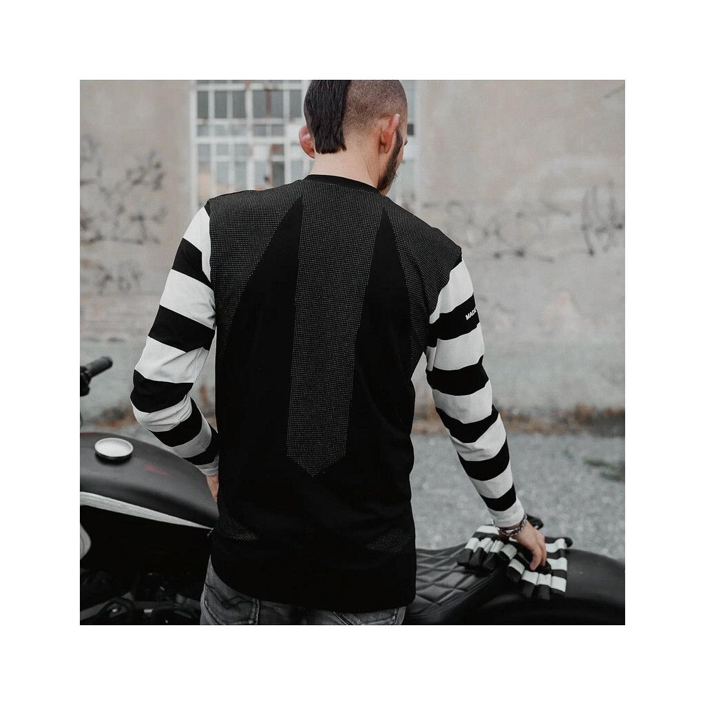 tw-11134201-7r98v-lz4n7dossqgk18