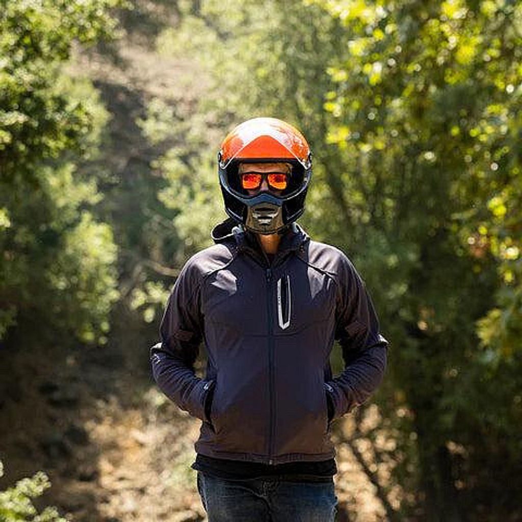 tw-11134201-7r992-lylyuvo3lhy67d