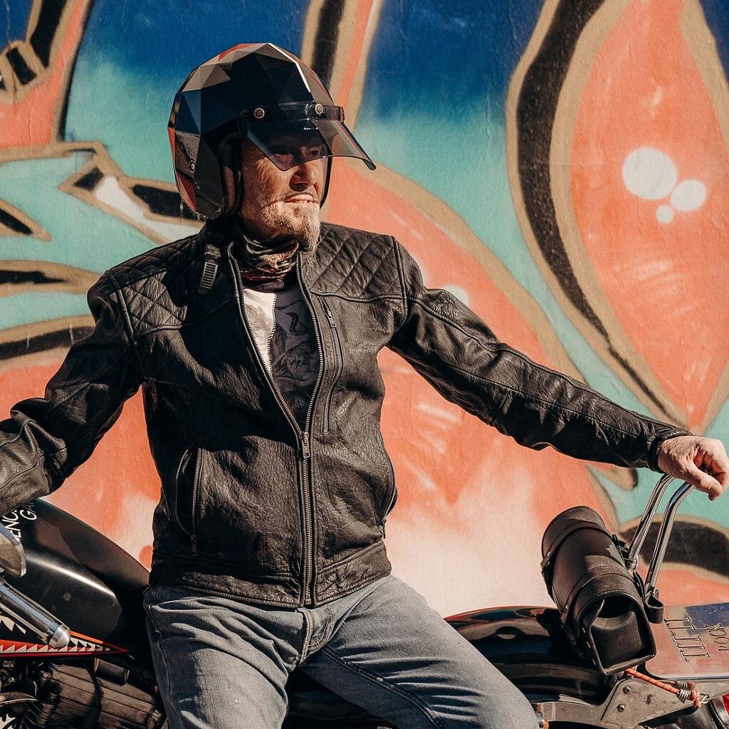 tw-11134201-7r98p-lxxtv6xxjne867