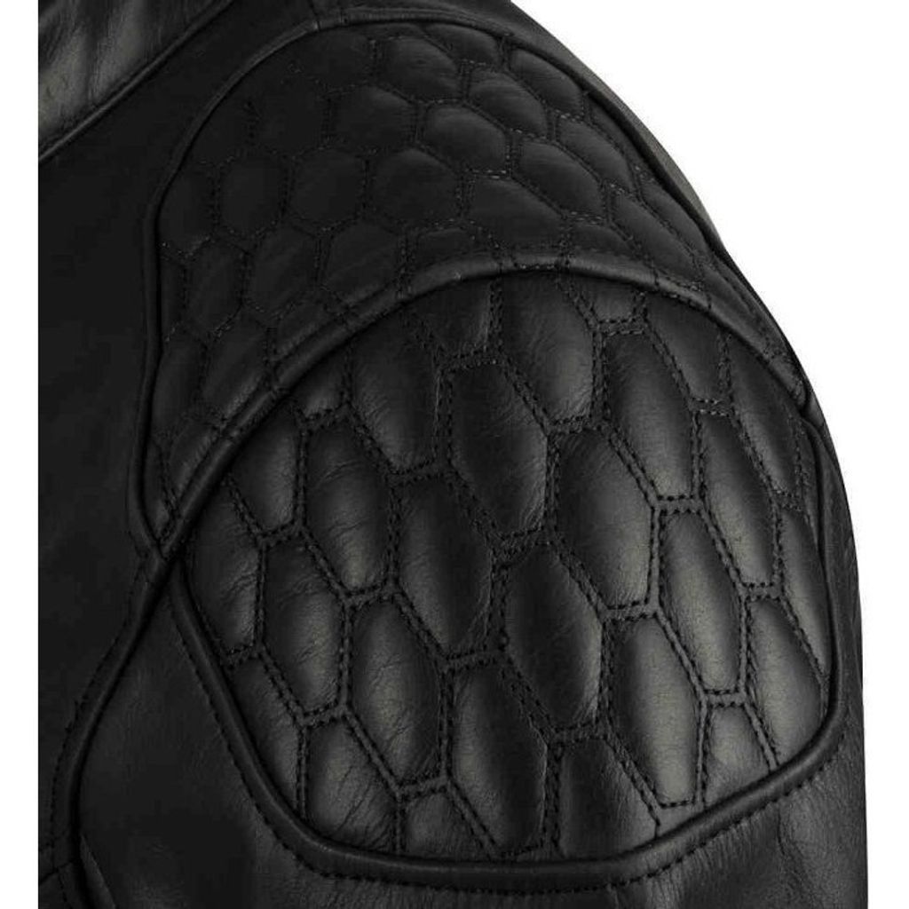 tw-11134201-7r98y-lvk7g0y7xh0d24