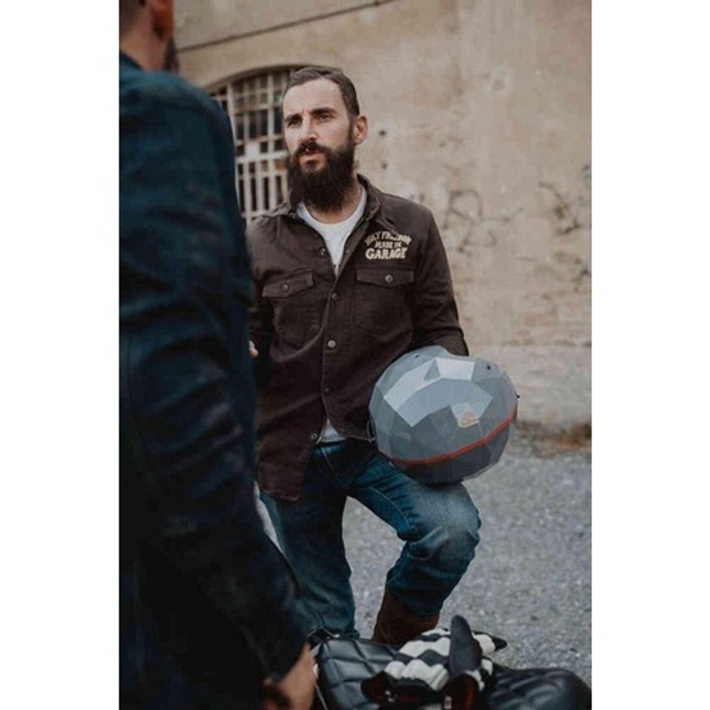 tw-11134201-7r98z-lp2bgodek6sz4d