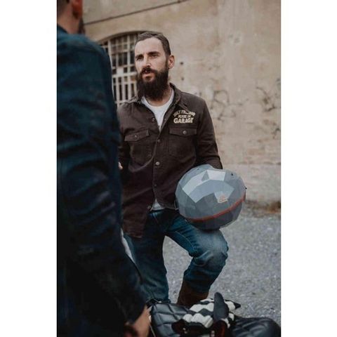 tw-11134201-7r98z-lp2bgodek6sz4d