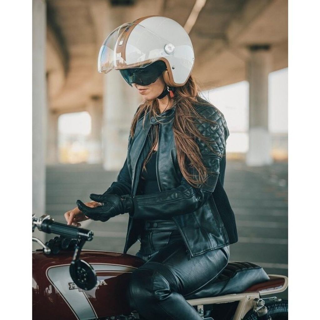 tw-11134201-7r992-luhnsgbrgu5x6a