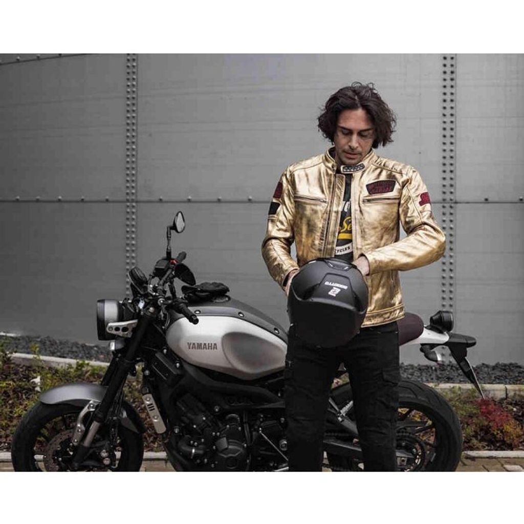 tw-11134201-7r98q-lp2bgn6eb48n9d