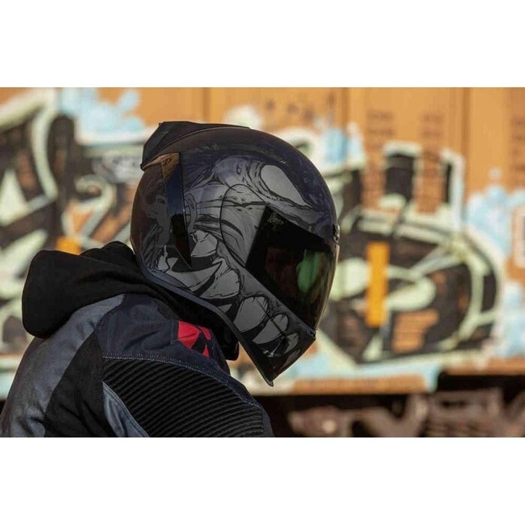 tw-11134201-7r98s-luhn8pxb1ye166