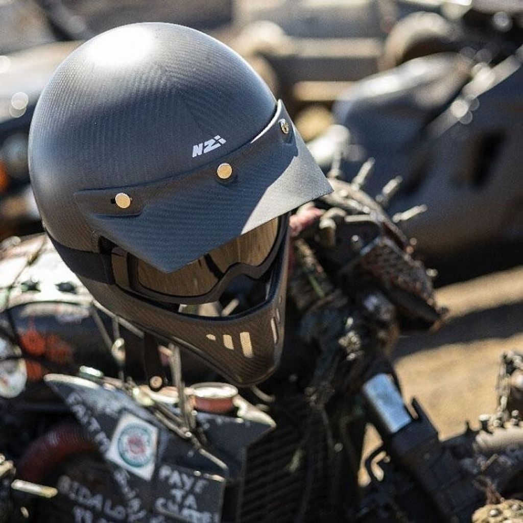 tw-11134201-7r98y-lrh8s6m5n18a40