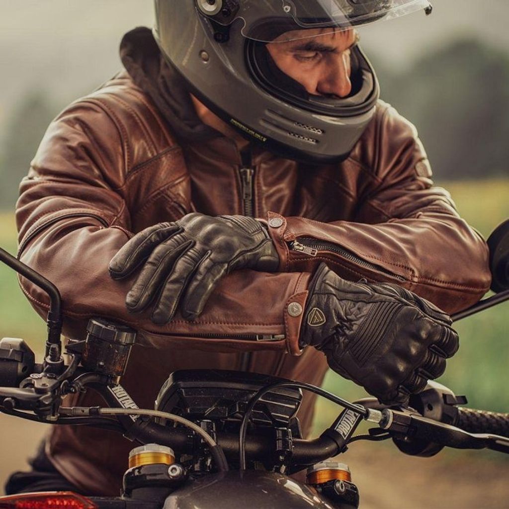 tw-11134201-7r98w-lp2bgp0zlo3bc4