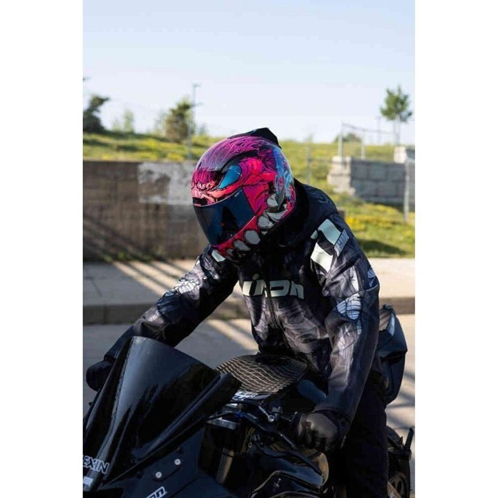 tw-11134201-7r98q-lsbdeg5acnok18