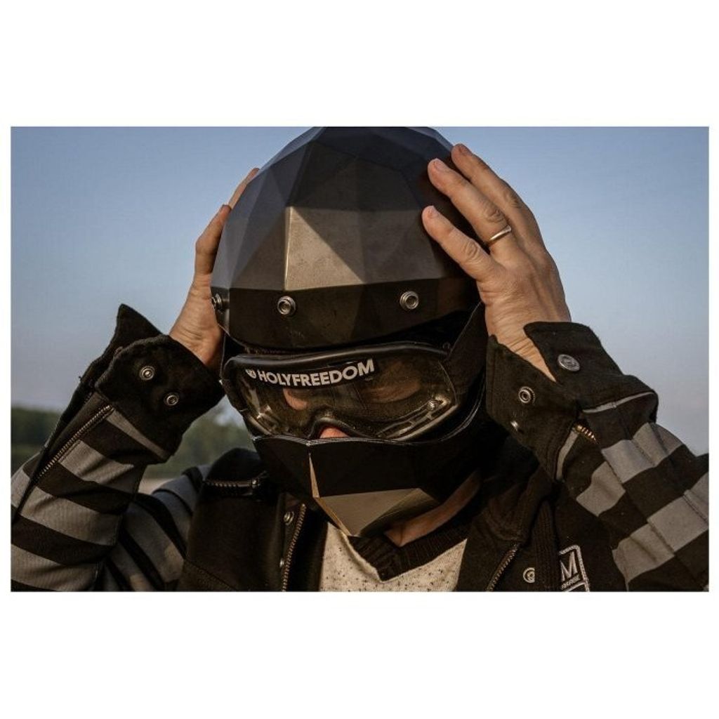 tw-11134201-7r992-lrh8s8qqiylr55